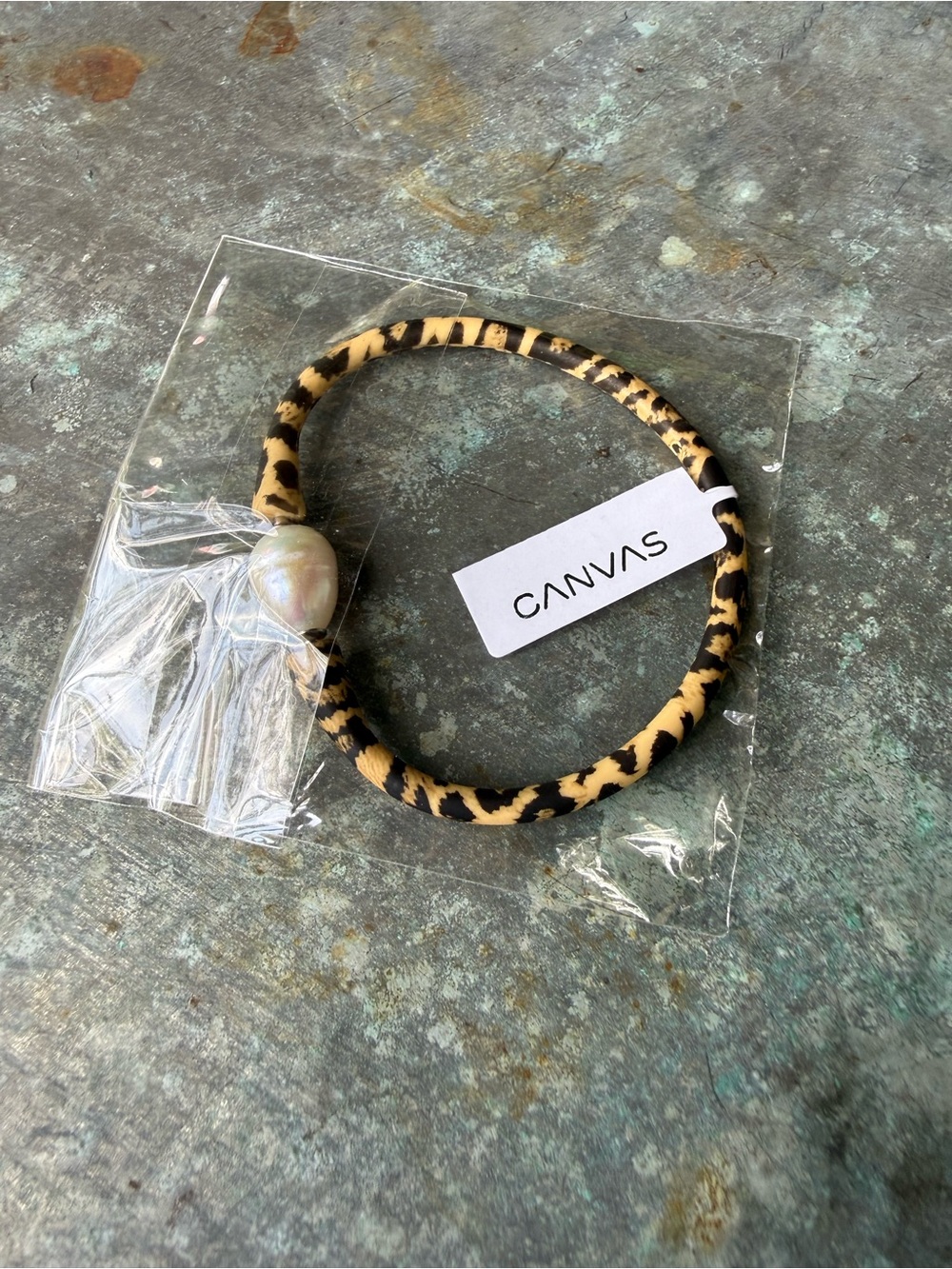 Canvas Leopard Print Silicone Bracelet with Pearl Accent - Tan/Black